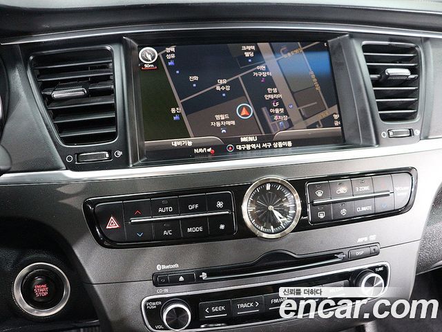 Kia K9 2014 — photo 17