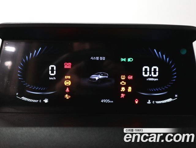 Hyundai Staria 2024 — photo 8