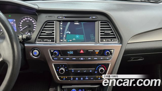 Hyundai Sonata 2017 — photo 20
