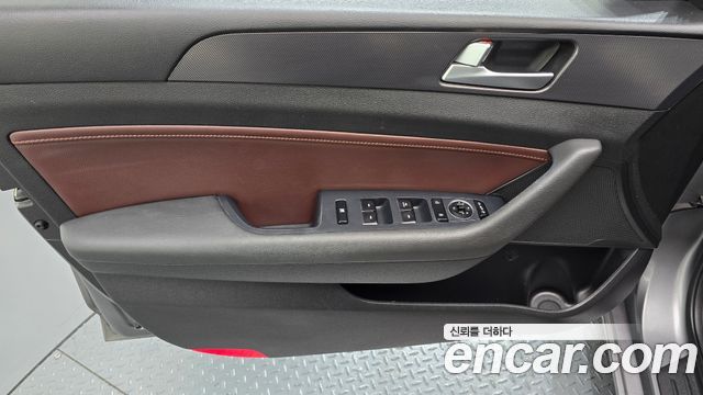 Hyundai Sonata 2017 — photo 14