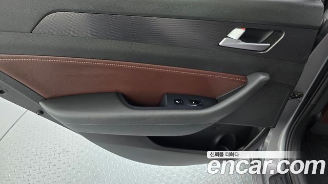 Hyundai Sonata 2017 — photo 15