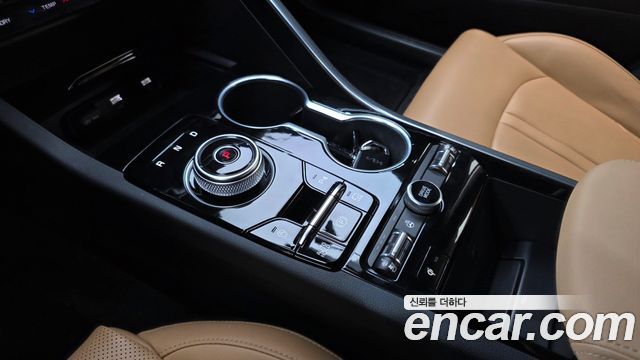 Kia K5 2023 — photo 9
