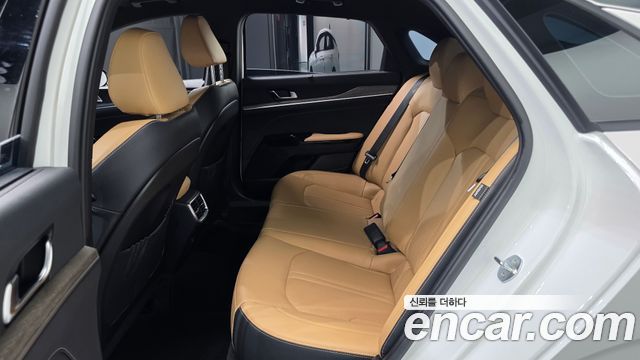 Kia K5 2023 — photo 12
