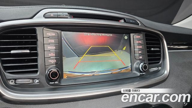 Kia Sorento 2015 — photo 21