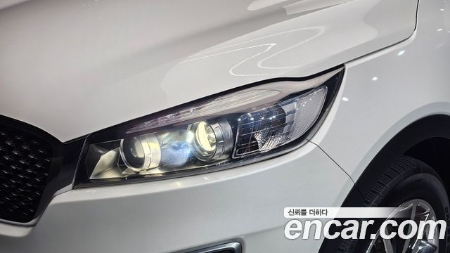 Kia Sorento 2015 — photo 8