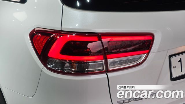 Kia Sorento 2015 — photo 9