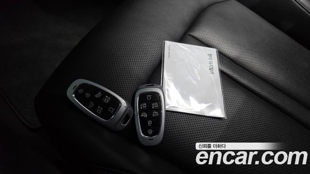 Hyundai Sonata 2022 — photo 22