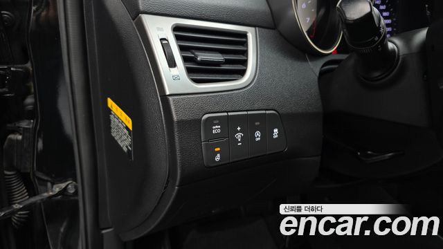 Hyundai AVANTE 2013 — photo 22