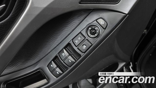 Hyundai AVANTE 2013 — photo 23