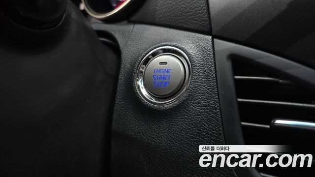 Hyundai AVANTE 2013 — photo 30