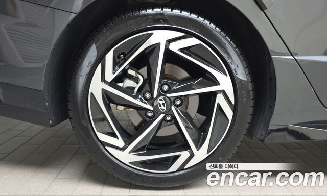 Hyundai Sonata 2025 — photo 5