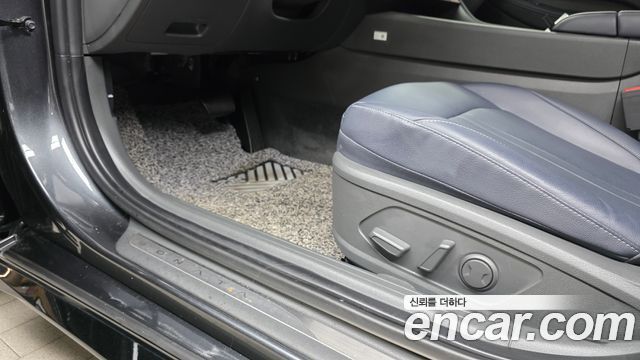 Hyundai Sonata 2025 — photo 32