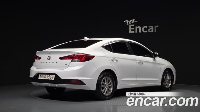 Hyundai AVANTE 2020 — photo 2
