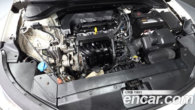 Hyundai AVANTE 2020 — photo 6