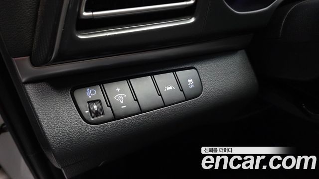 Hyundai AVANTE 2020 — photo 14