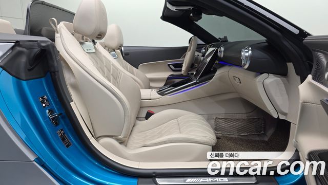Mercedes-Benz SL-Class 2023 — photo 11