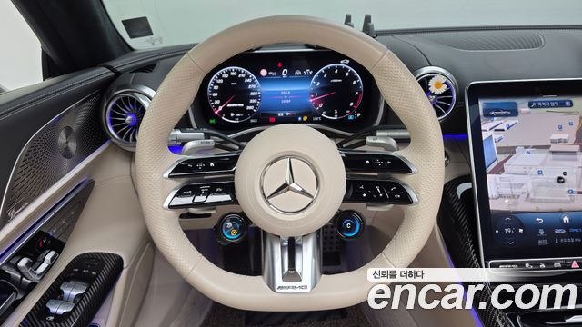 Mercedes-Benz SL-Class 2023 — photo 13