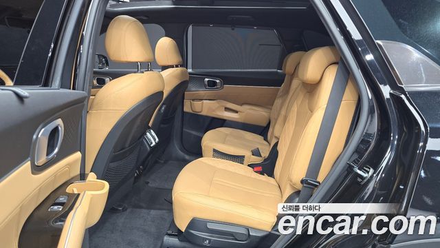Kia Sorento 2022 — photo 12