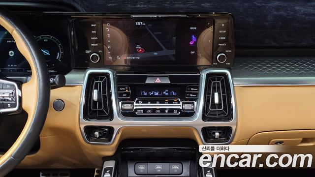 Kia Sorento 2022 — photo 16