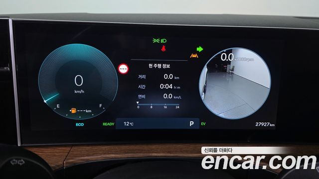 Hyundai Santafe 2025 — photo 11