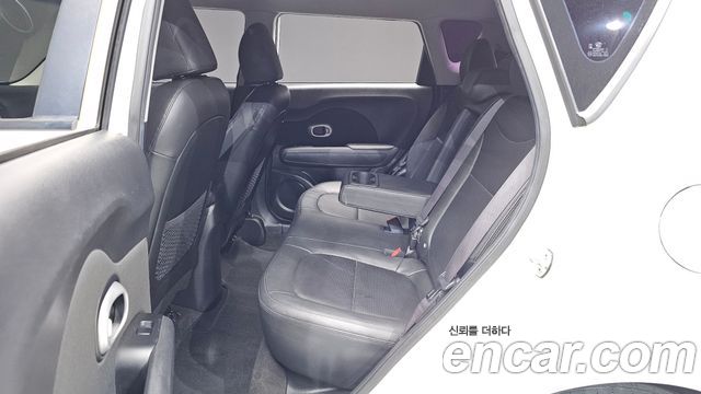 Kia Soul 2016 — photo 17