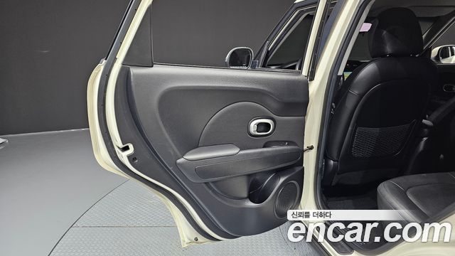 Kia Soul 2016 — photo 15