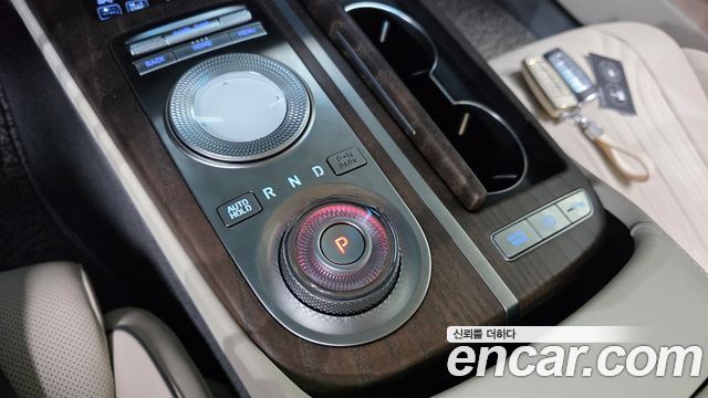 Genesis G80 2022 — photo 12