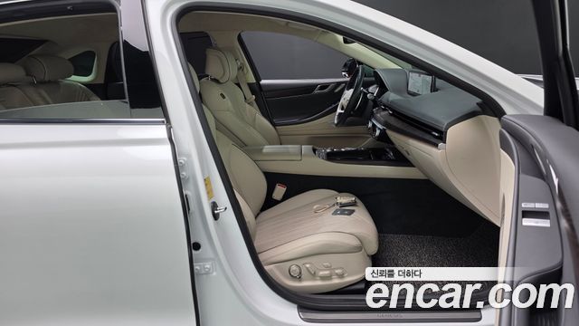 Genesis G80 2022 — photo 16
