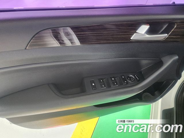 Hyundai Sonata 2016 — photo 11