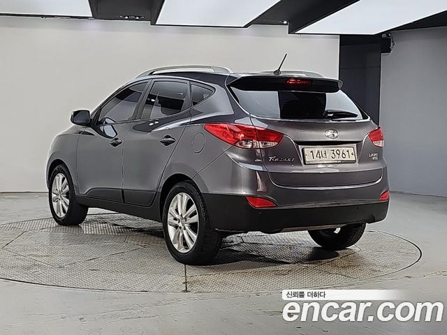 Hyundai Tucson 2012 — photo 3
