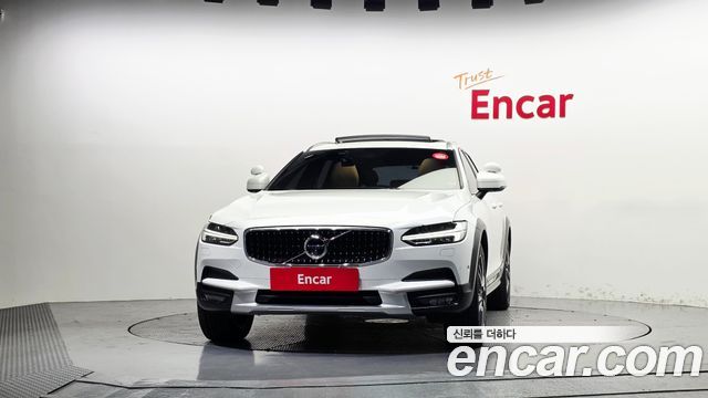 Volvo V90 2018 — photo 3