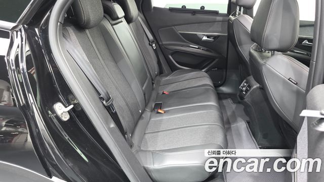 Peugeot 3008 2021 — photo 18