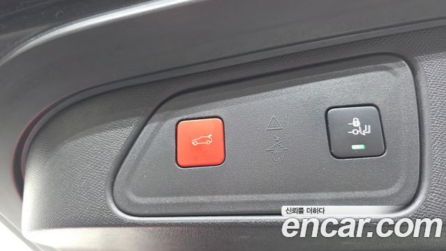 Peugeot 3008 2021 — photo 40