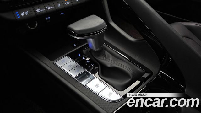 Hyundai AVANTE 2026 — photo 9