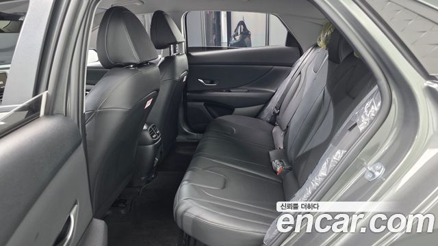 Hyundai AVANTE 2026 — photo 12