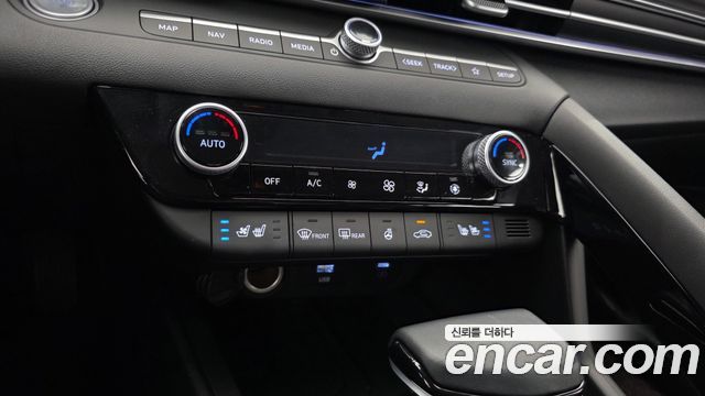 Hyundai AVANTE 2026 — photo 17