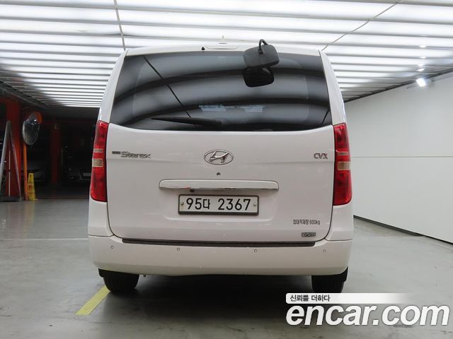 Hyundai Starex 2013 — photo 3
