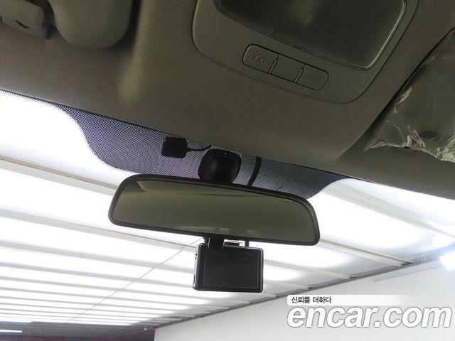 Hyundai Starex 2013 — photo 14