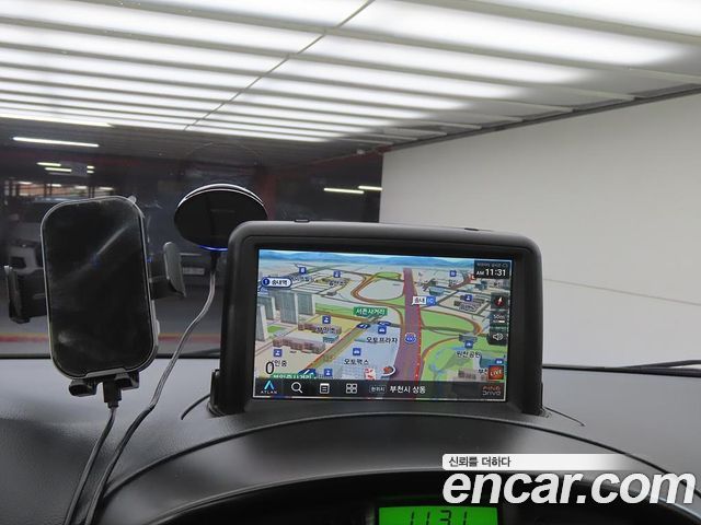 Hyundai Starex 2013 — photo 15