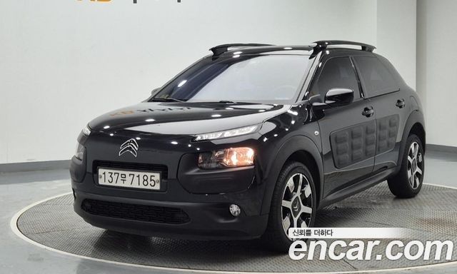 Citroën / DS C4 CACTUS 2017 — photo 1