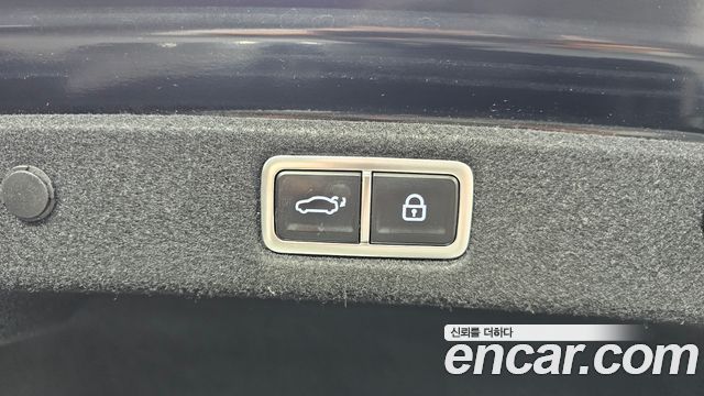 Hyundai Grandeur 2023 — photo 22