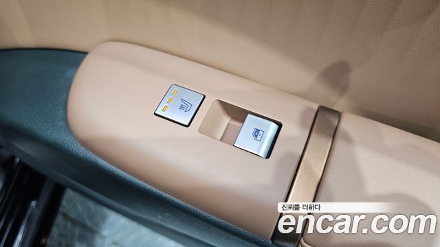 Hyundai Grandeur 2023 — photo 24