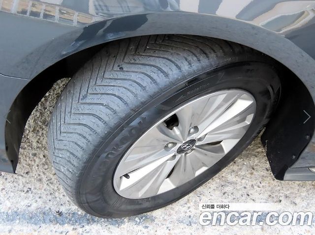 Hyundai Sonata 2018 — photo 20