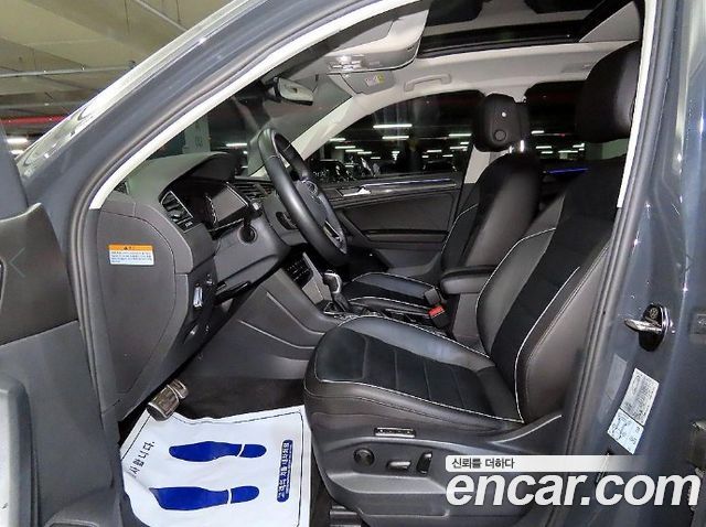 Volkswagen Tiguan 2022 — photo 6