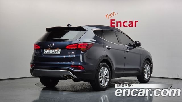 Hyundai Santafe 2016 — photo 2
