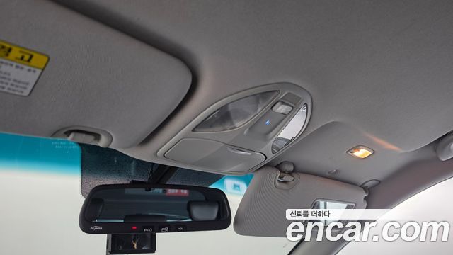 Hyundai Santafe 2016 — photo 18