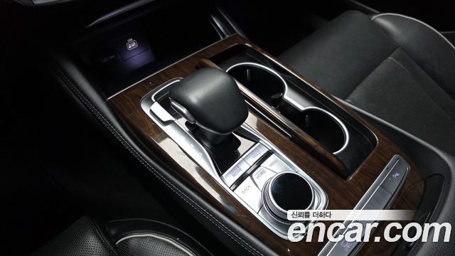 Kia K9 2019 — photo 12