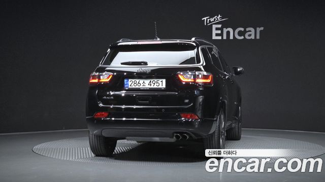 Jeep Compass 2022 — photo 4