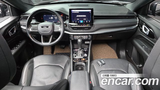 Jeep Compass 2022 — photo 10