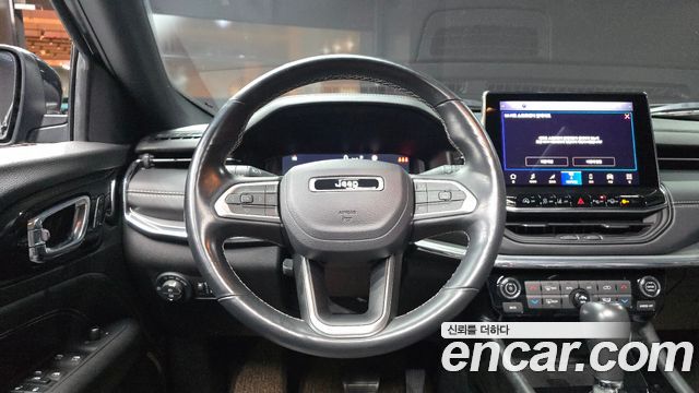 Jeep Compass 2022 — photo 19
